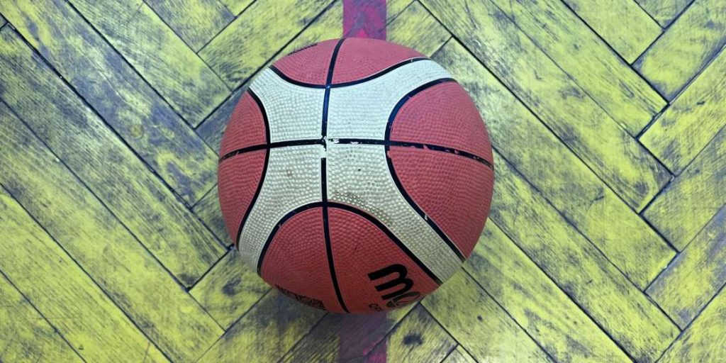 Turnaje v basketbalu chlapců a dívek ZŠ Jarošova